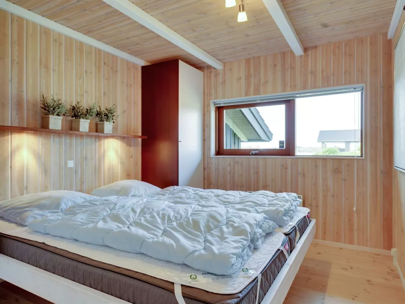 "Gretha" - 1.0km from the sea-Inside