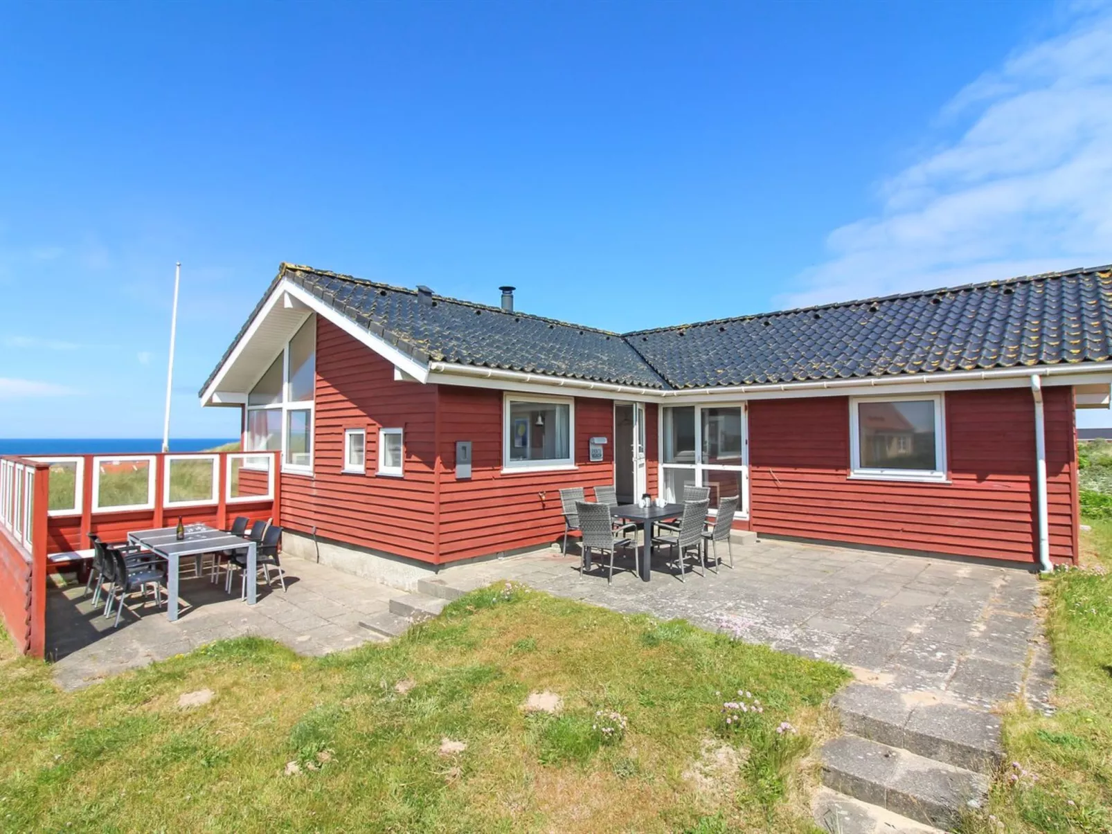 "Eggertsine" - 300m from the sea