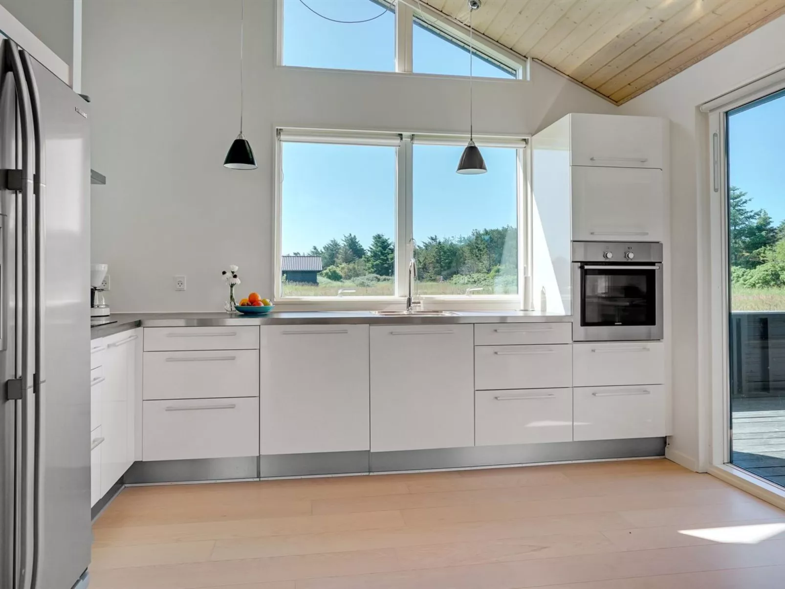 "Yaim" - 800m from the sea-Inside