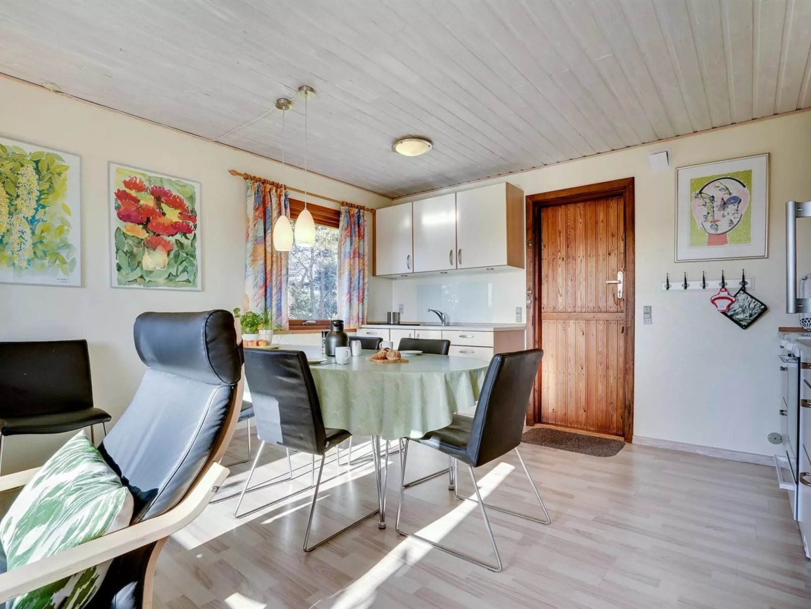 "Laiurenty" - 1km from the sea-Inside
