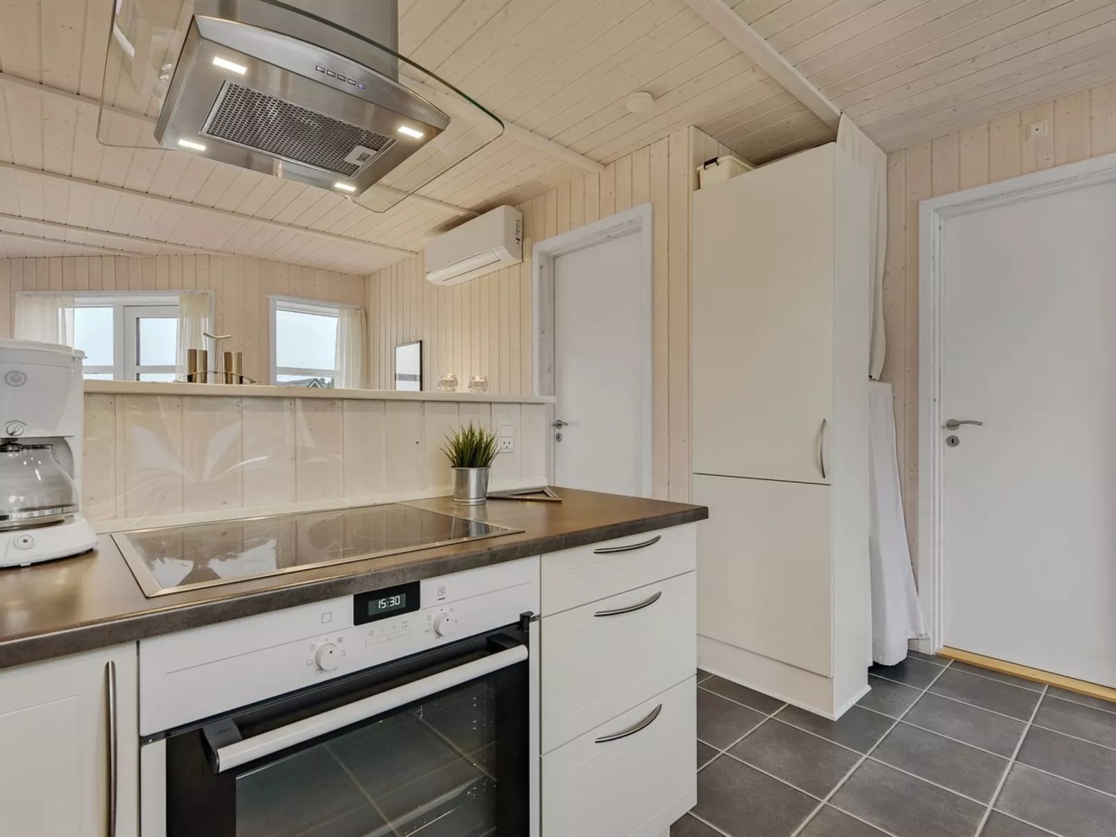 "Tinemarie" - 200m from the sea-Inside