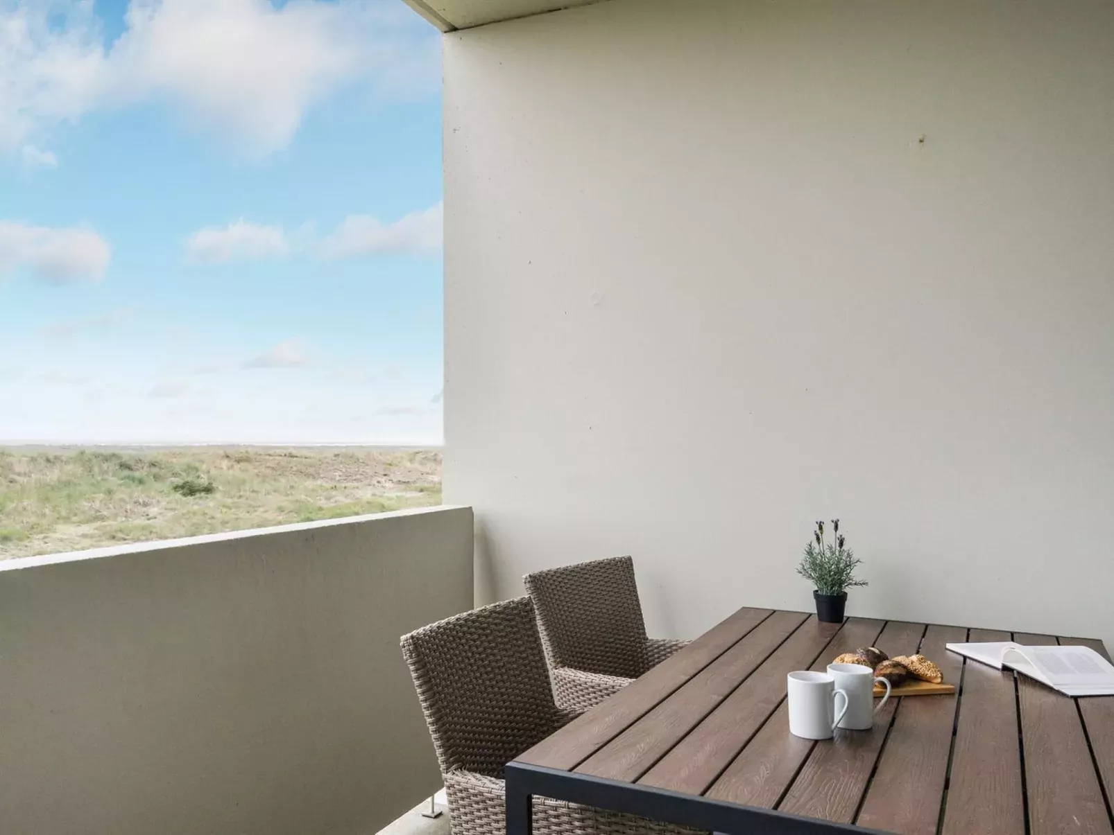 "Anedorte" - 50m from the sea-Outside