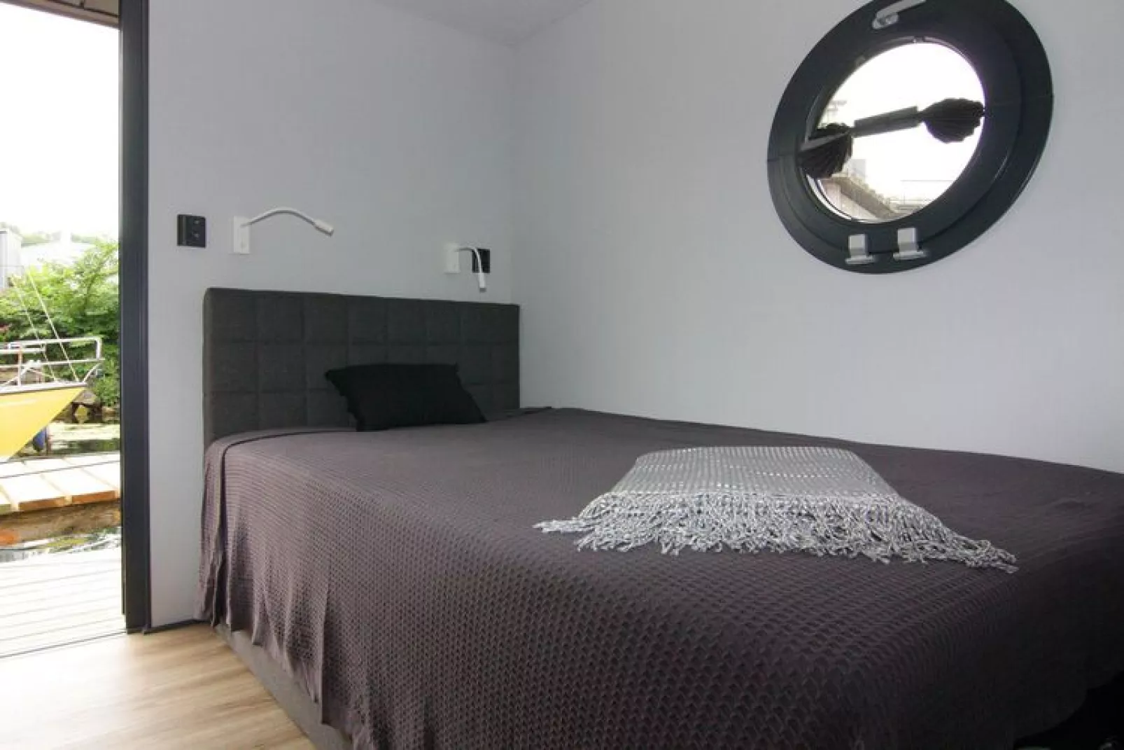 Hausboot Leni-Bedroom
