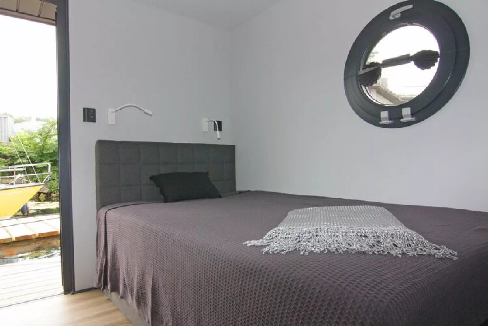 Hausboot Leni-Bedroom