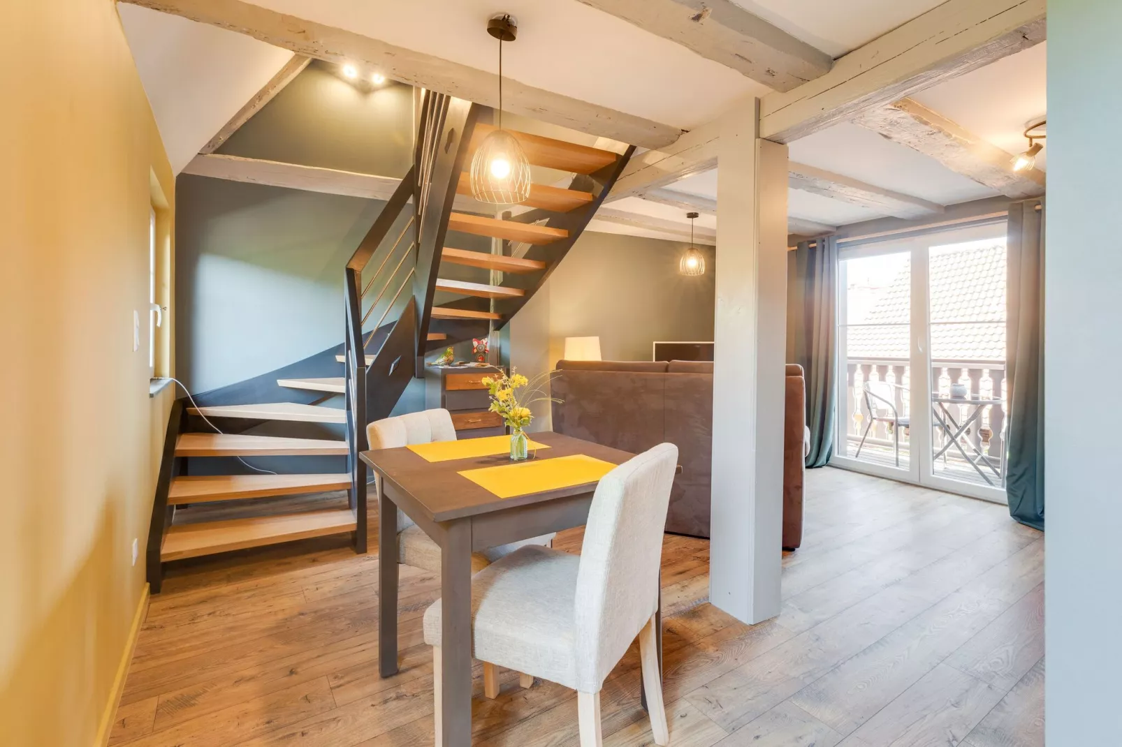 Magnifique Appartement Alsacien-Dining room