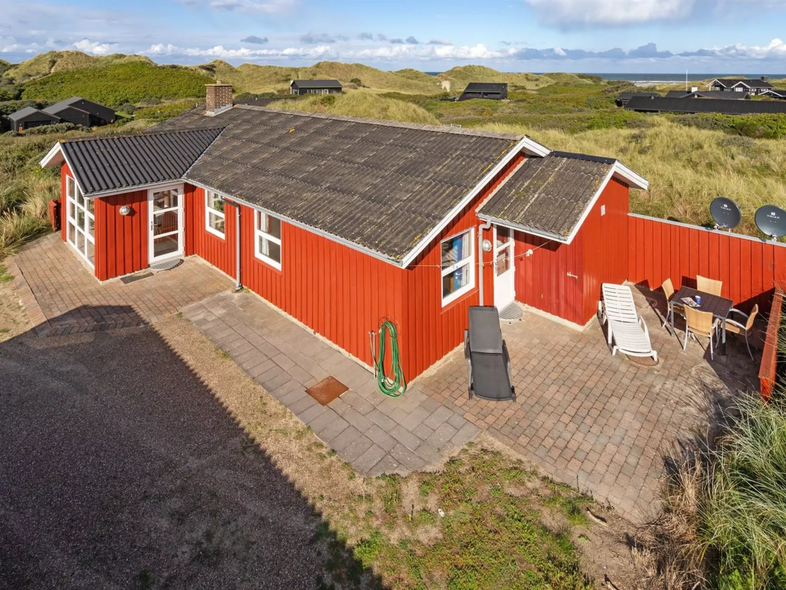 "Dana" - 290m from the sea-Outside