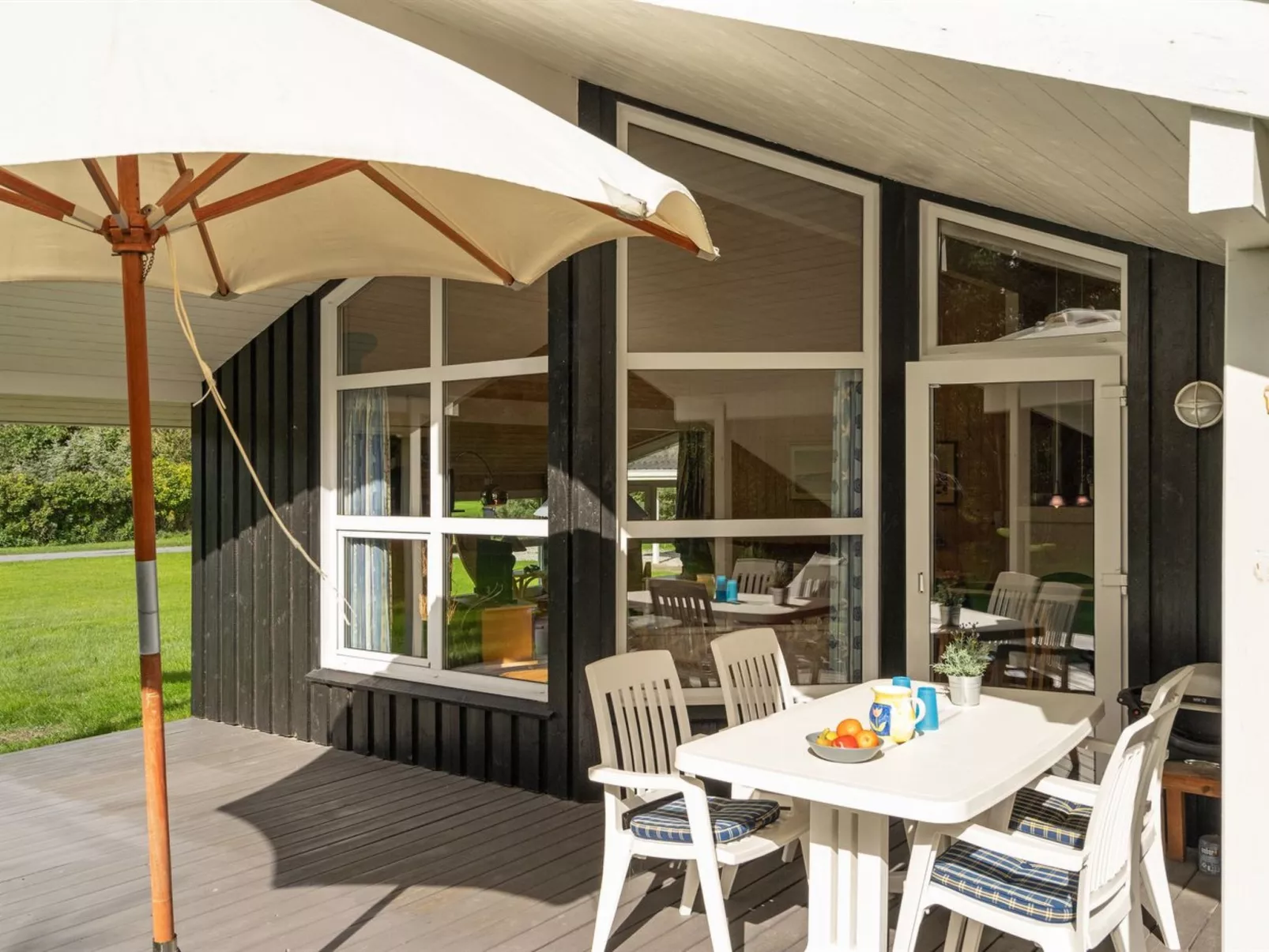 "Vilmar" - 1.2km from the sea-Inside
