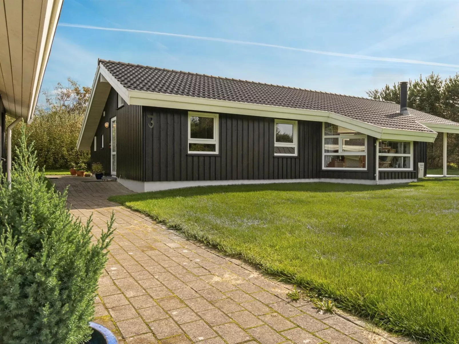 "Vilmar" - 1.2km from the sea-Outside