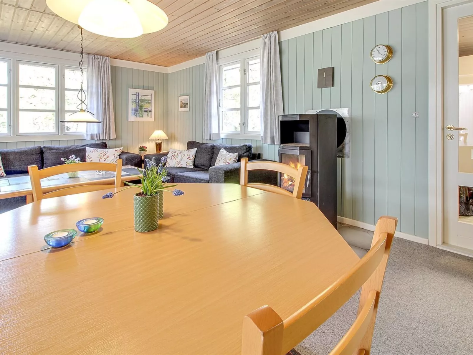 "Yardila" - 1.5km from the sea-Inside