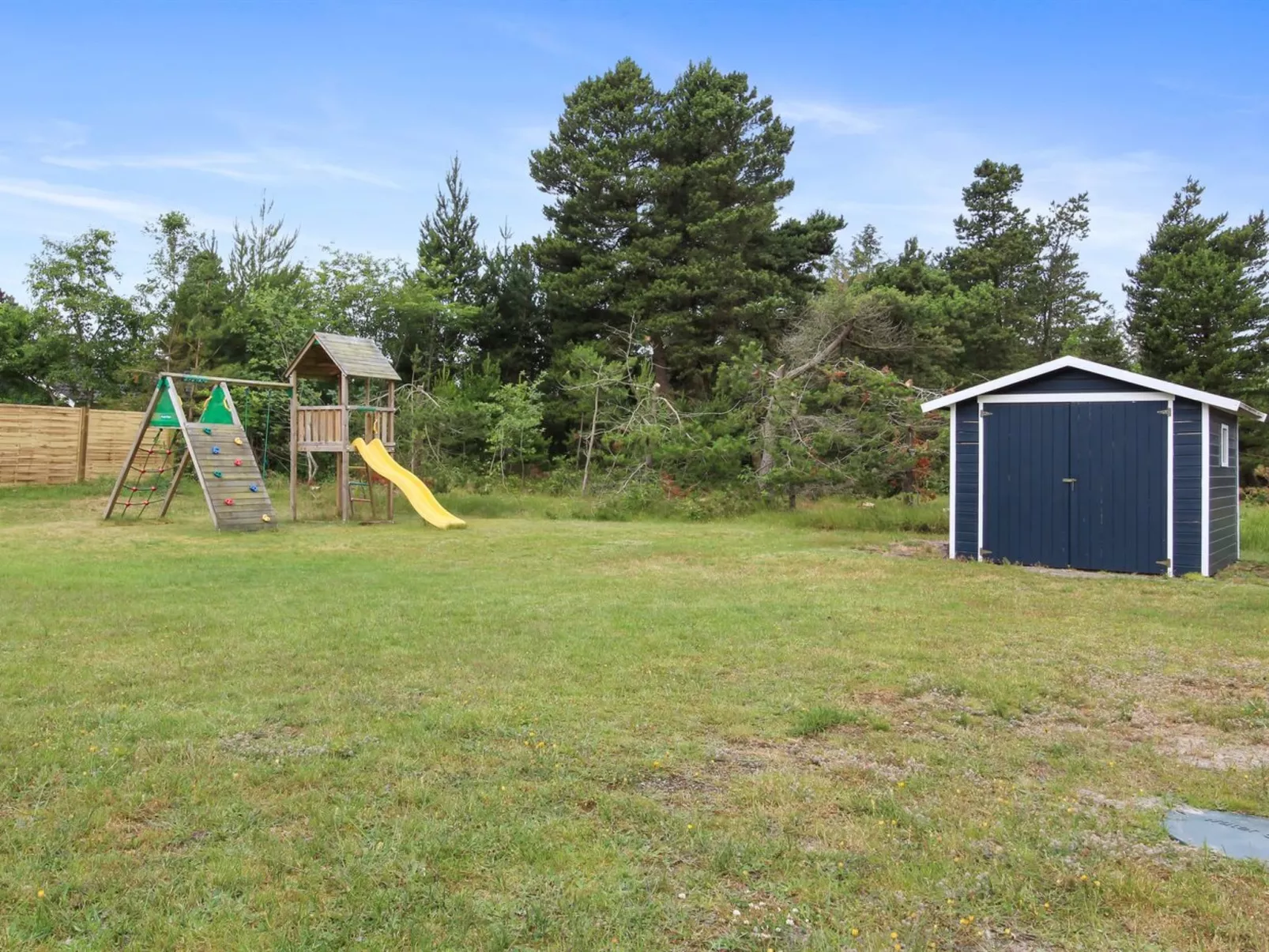 "Yardila" - 1.5km from the sea-Outside