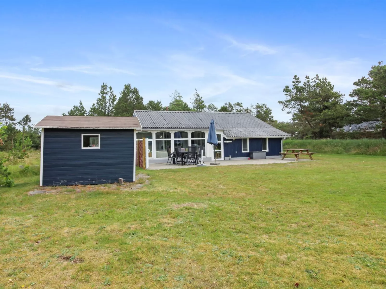 "Yardila" - 1.5km from the sea-Outside