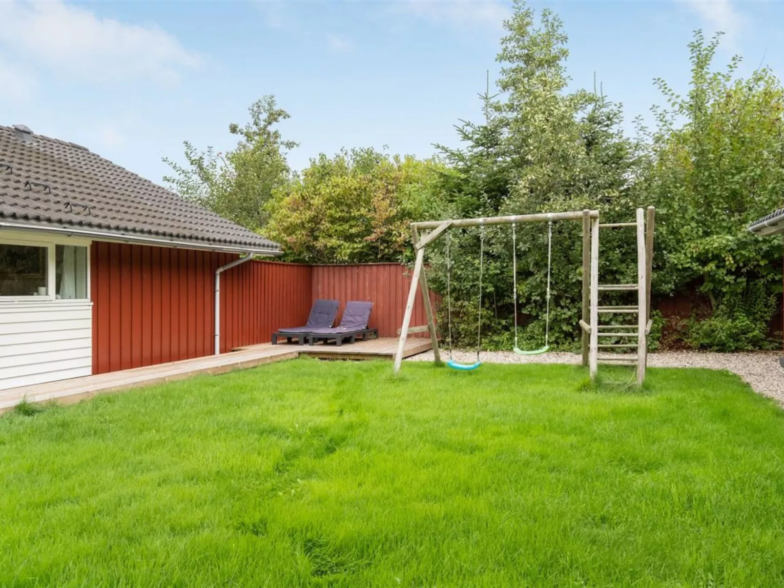"Lyra" - 800m from the sea-Outside