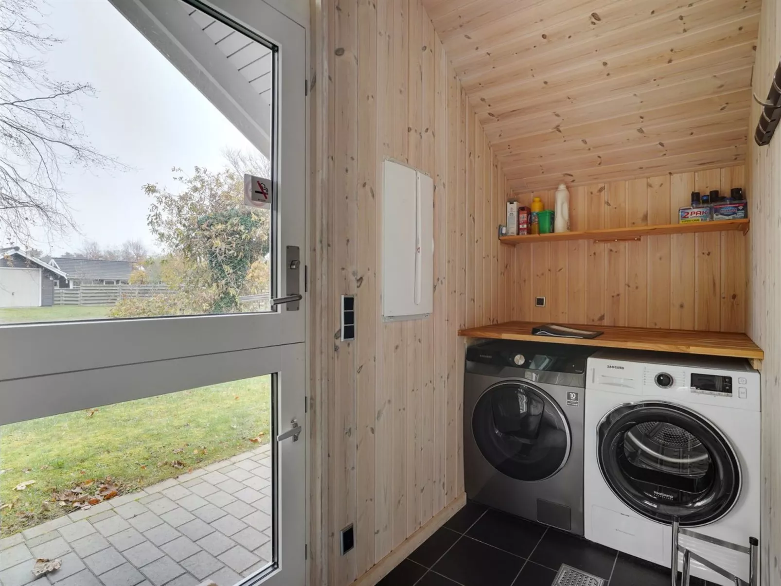 "Hegge" - 300m from the sea-Inside