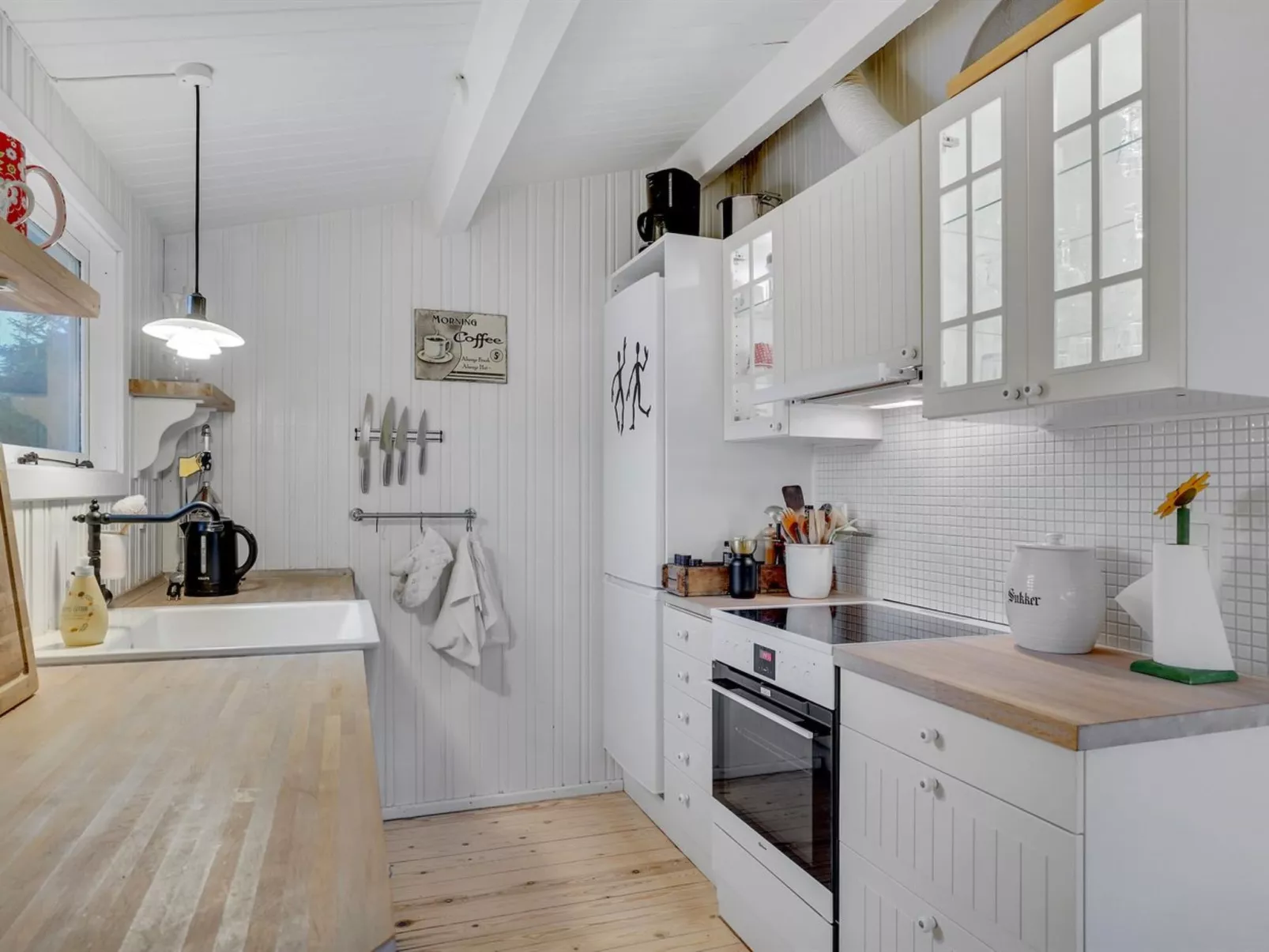 "Fjola" - 200m from the sea-Inside