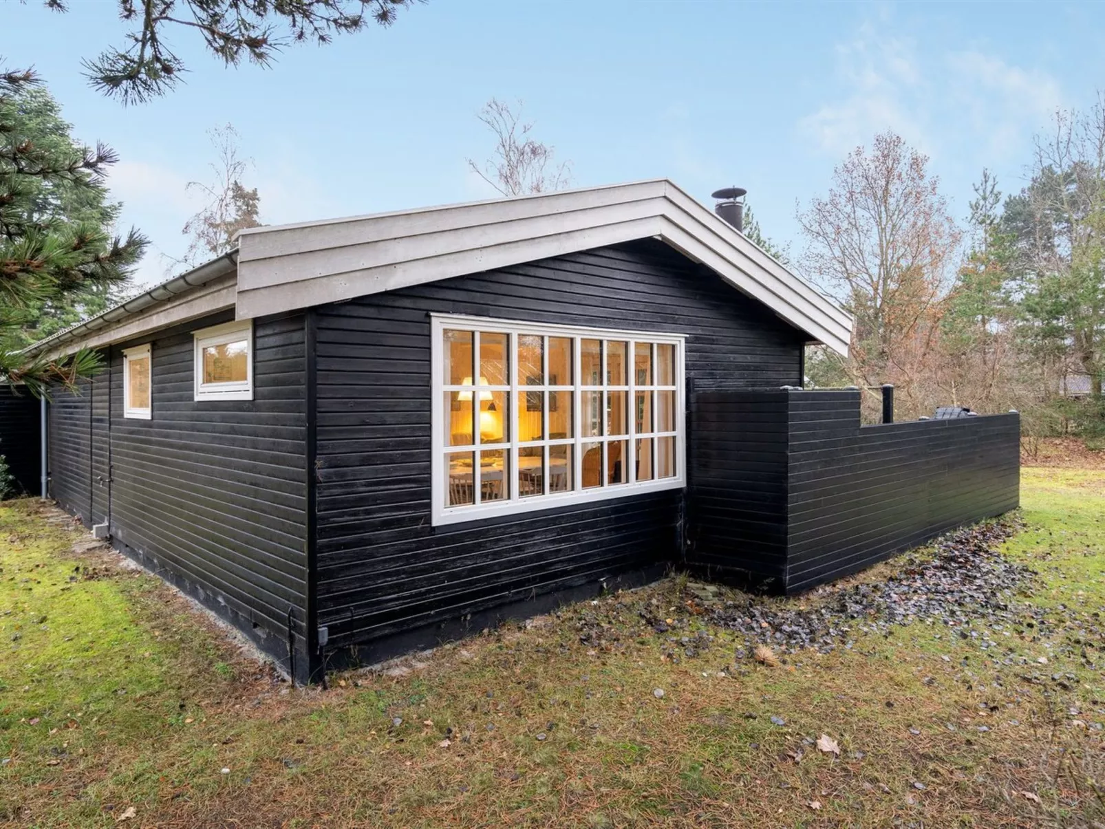"Fjola" - 200m from the sea-Outside