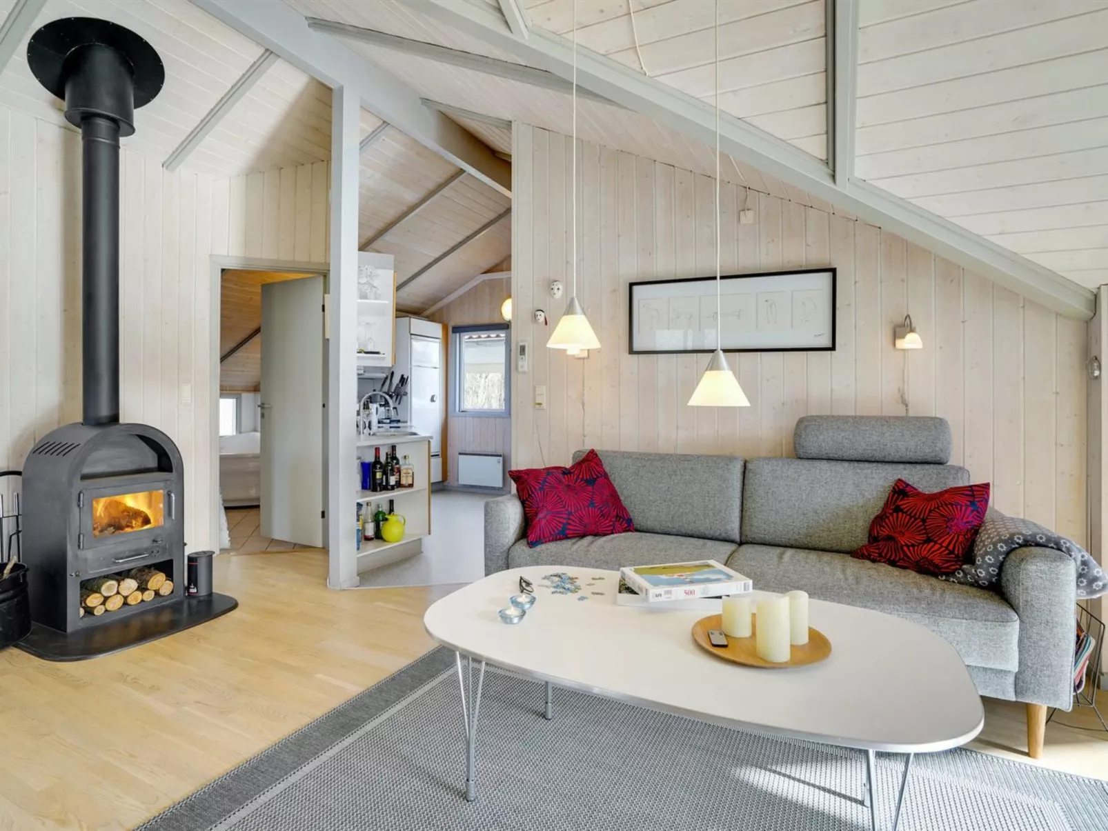 "Torben" - 10km from the sea-Inside
