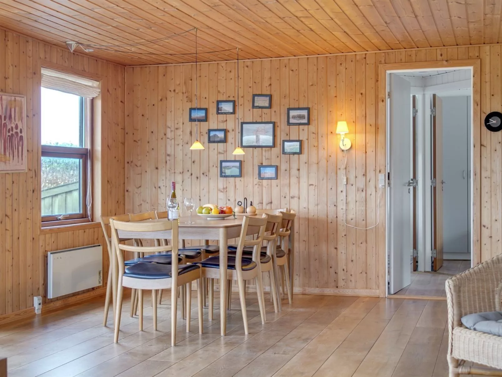 "Jobst" - 150m from the sea-Inside