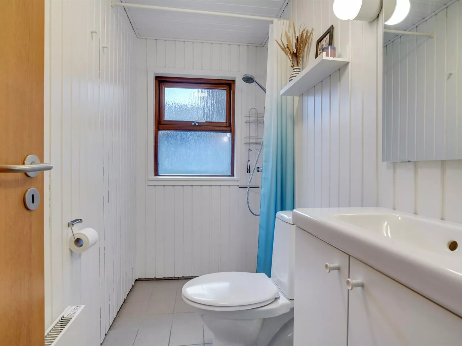"Jobst" - 150m from the sea-Inside