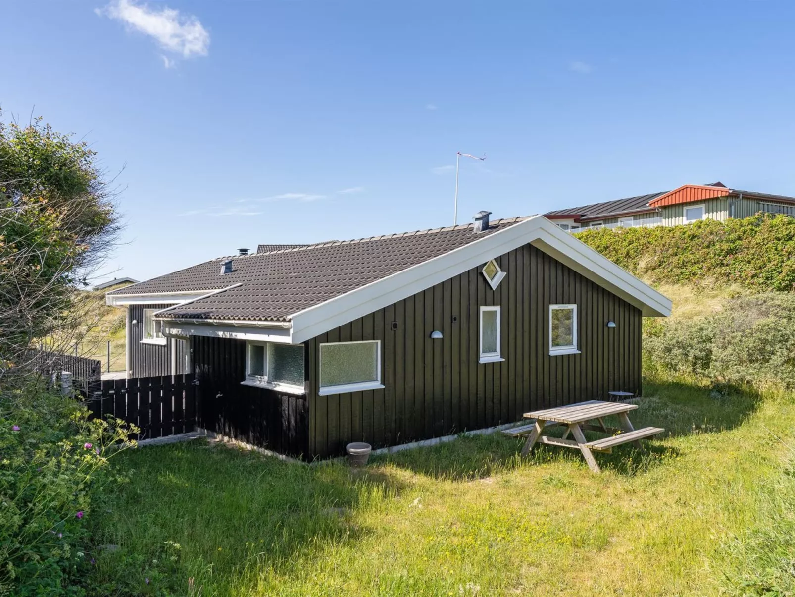"Idalia" - 125m from the sea-Outside
