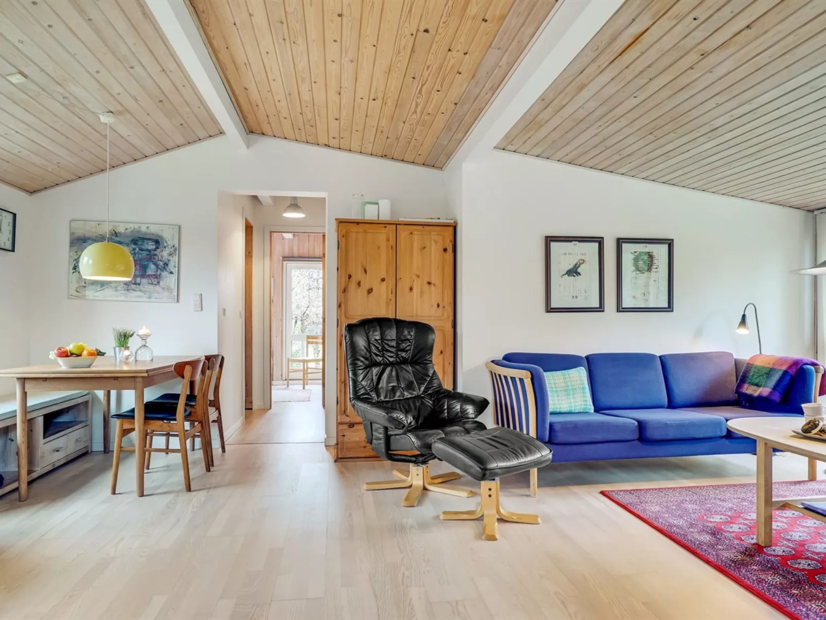 "Joosua" - 400m from the sea-Drinnen