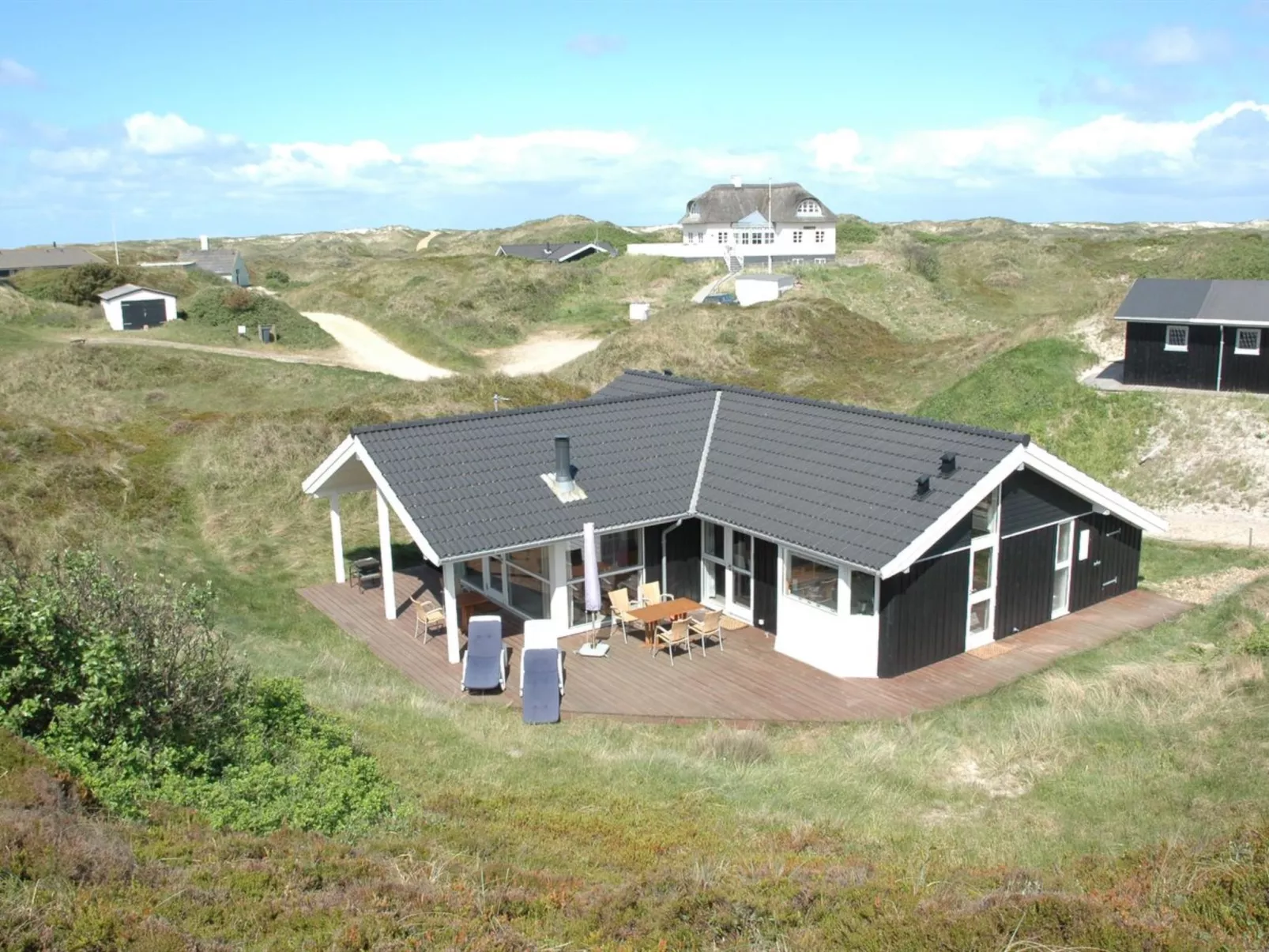 "Asvalde" - 150m from the sea-Outside