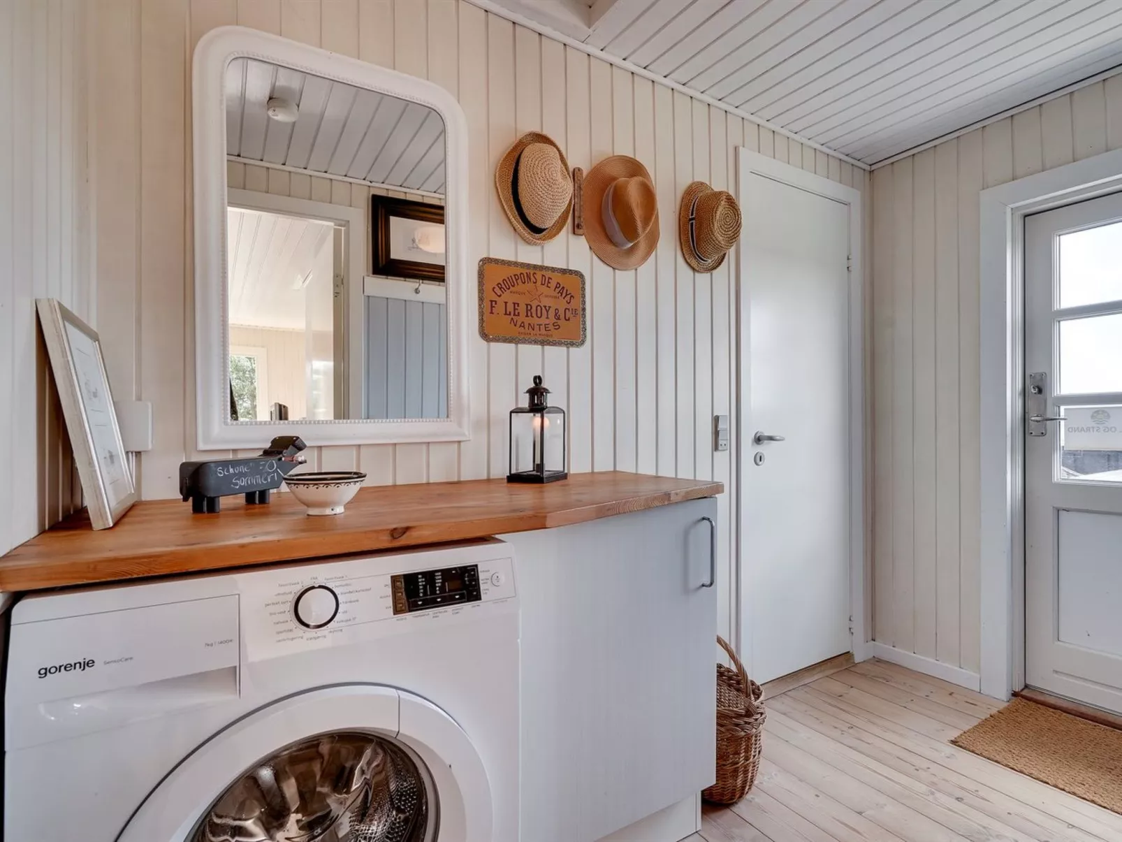 "Erikke" - 300m from the sea-Outside