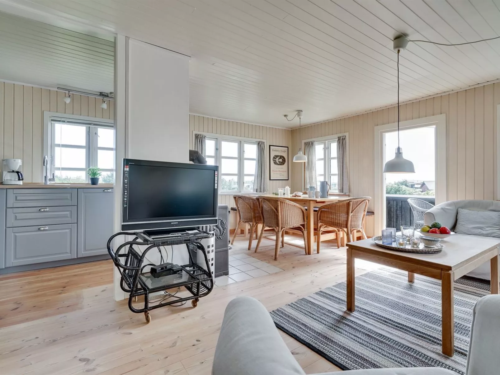 "Erikke" - 300m from the sea-Inside