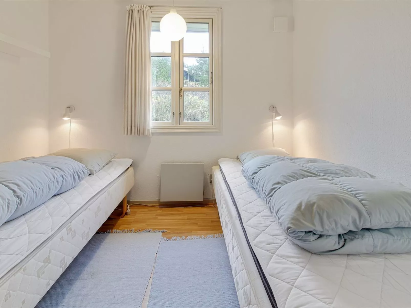 "Edite" - 500m from the sea-Inside