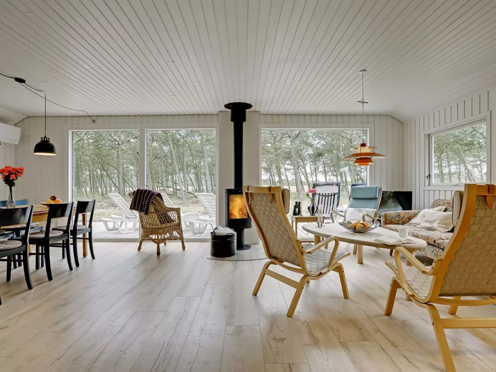 "Tove" - 1.5km from the sea-Inside