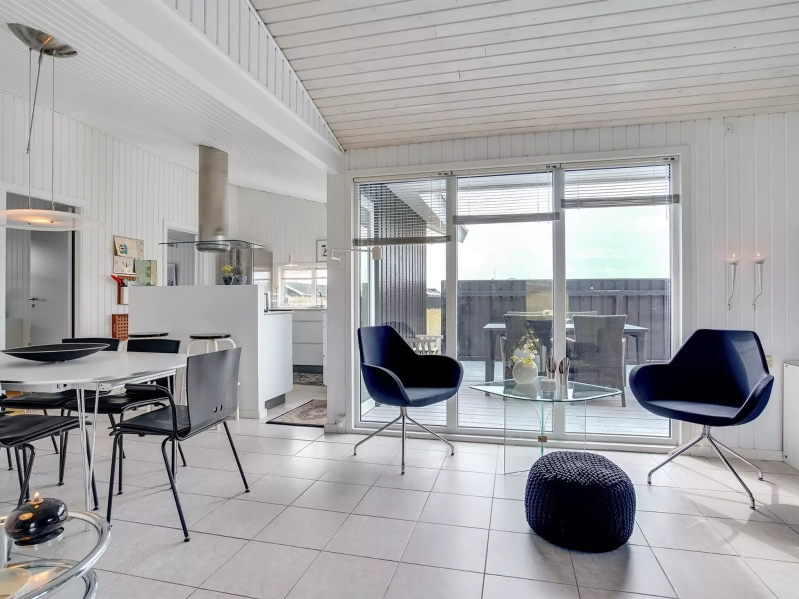 "Arwen" - 200m from the sea-Inside