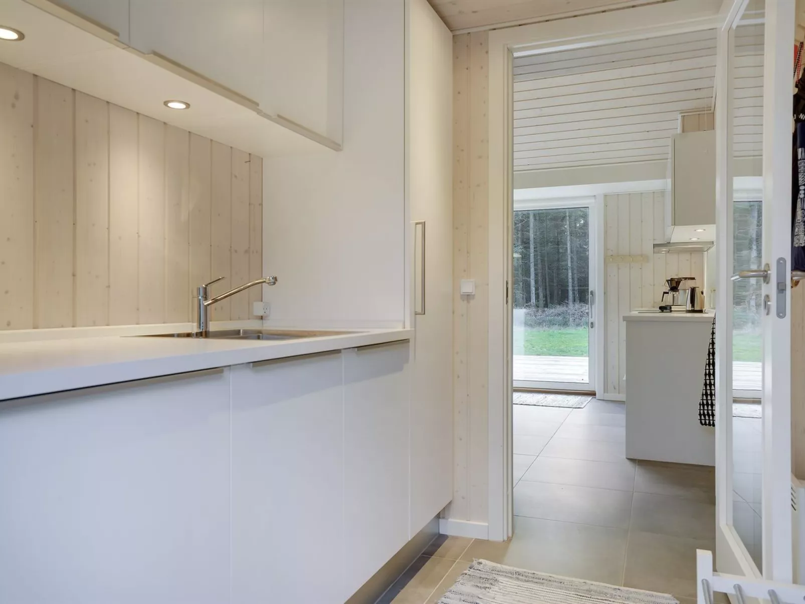 "Cate" - 150m from the sea-Inside