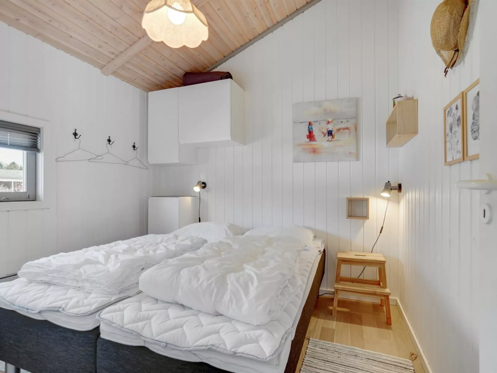 "Gita" - 2.2km from the sea-Inside