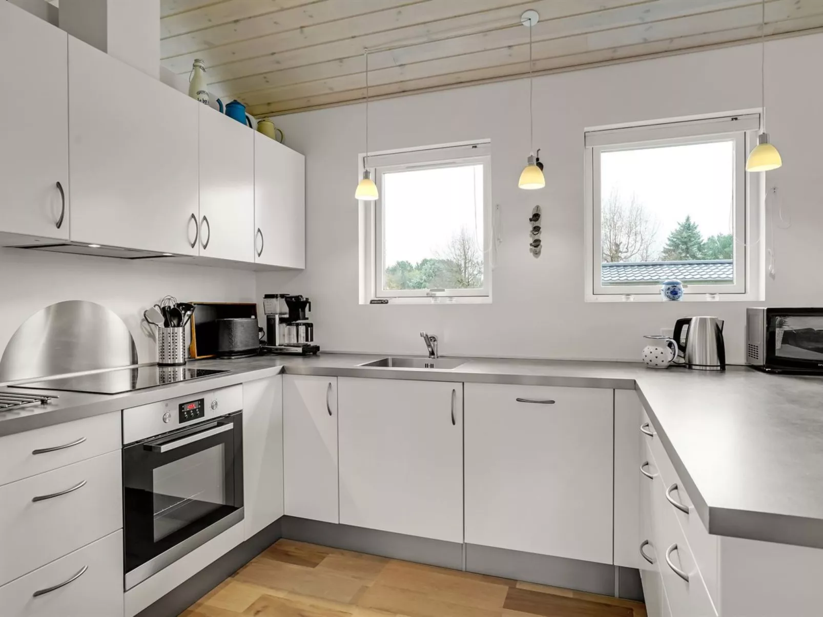 "Ayen" - 1.5km from the sea-Drinnen