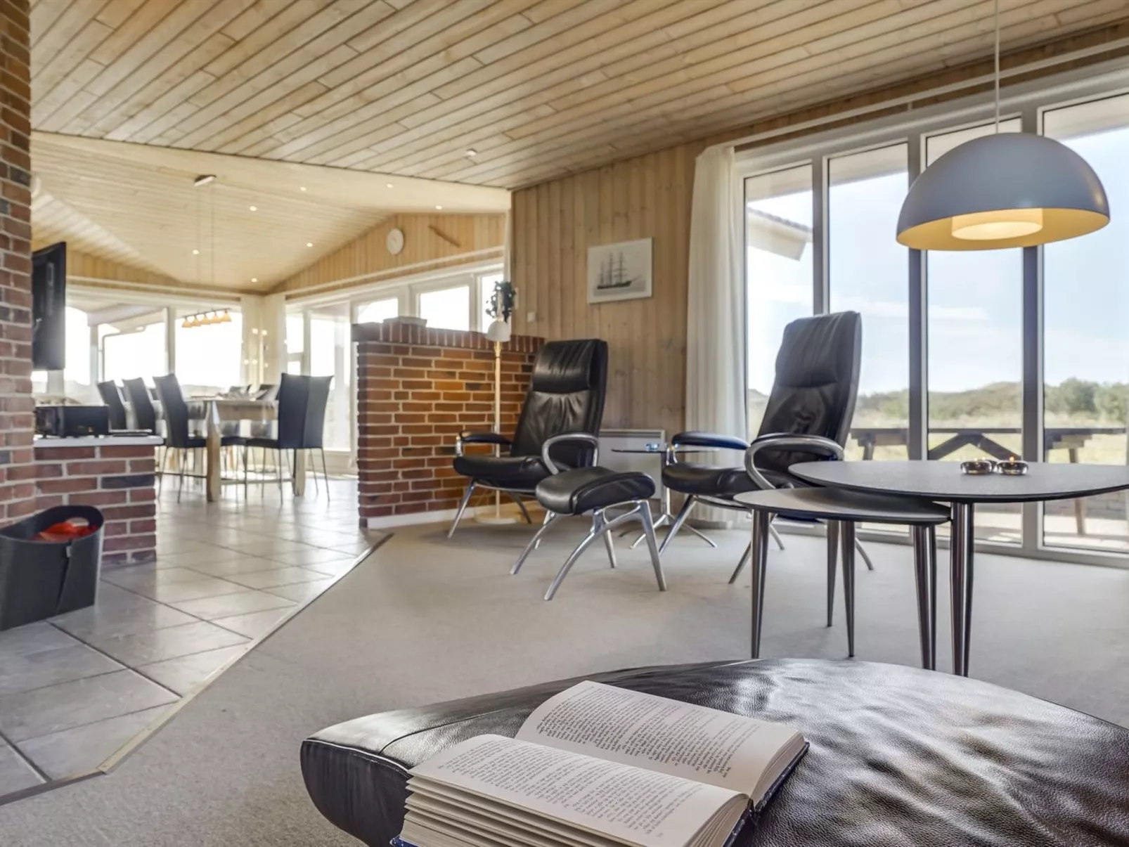 "Eugenie" - 450m from the sea-Inside