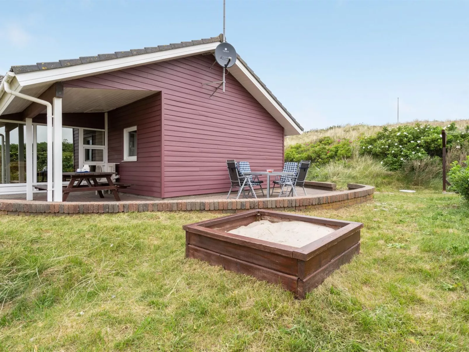 "Eugenie" - 450m from the sea-Outside