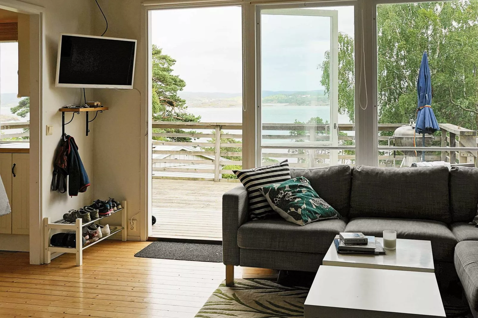 4 person holiday home in Höviksnäs-Indoor