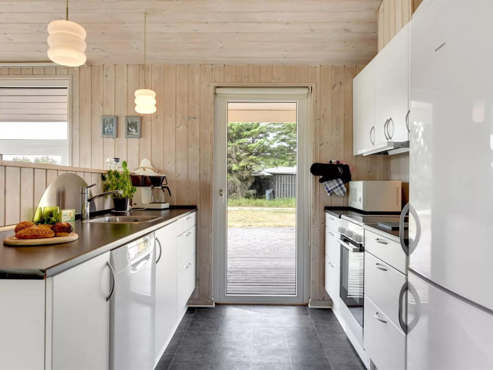 "Annemia" - 200m from the sea-Drinnen