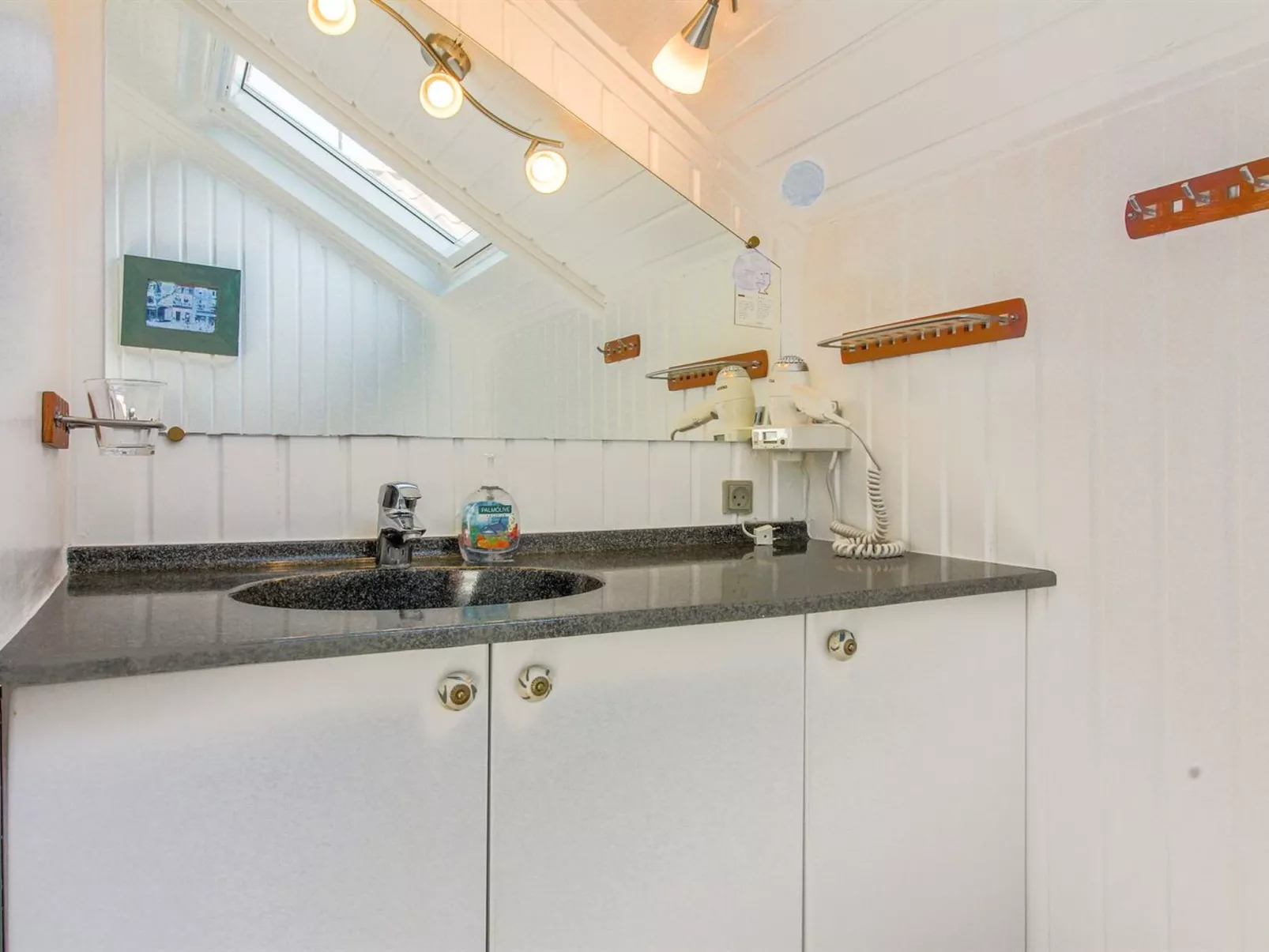 "Gretta" - 400m from the sea-Inside