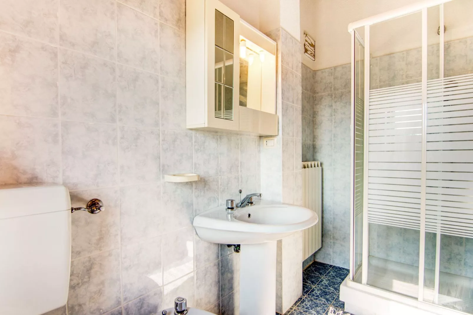 Vista-Bathroom