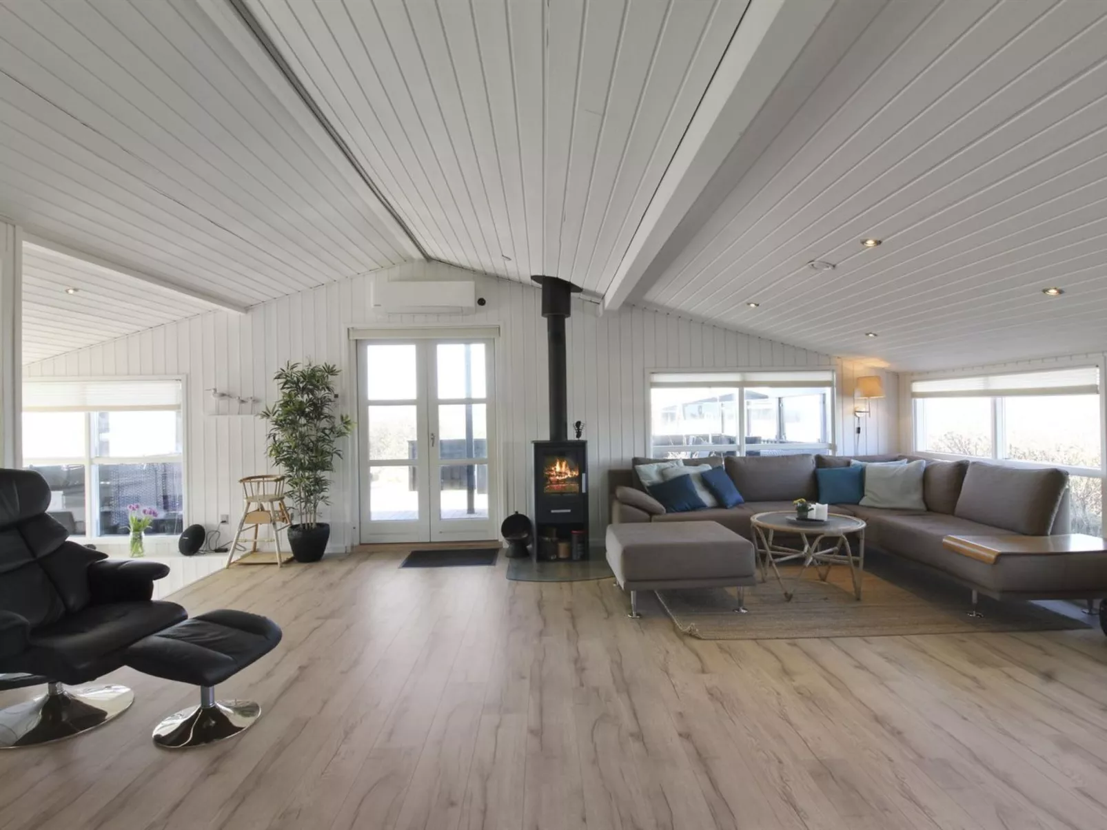 "Bertil" - 400m from the sea-Inside