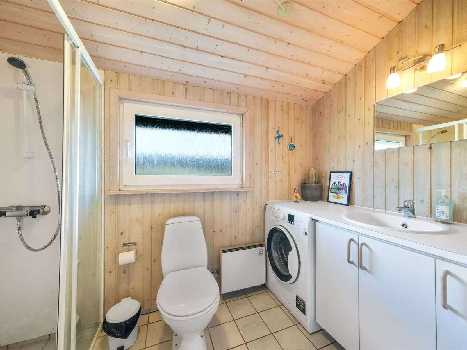 "Suleika" - 900m from the sea-Inside