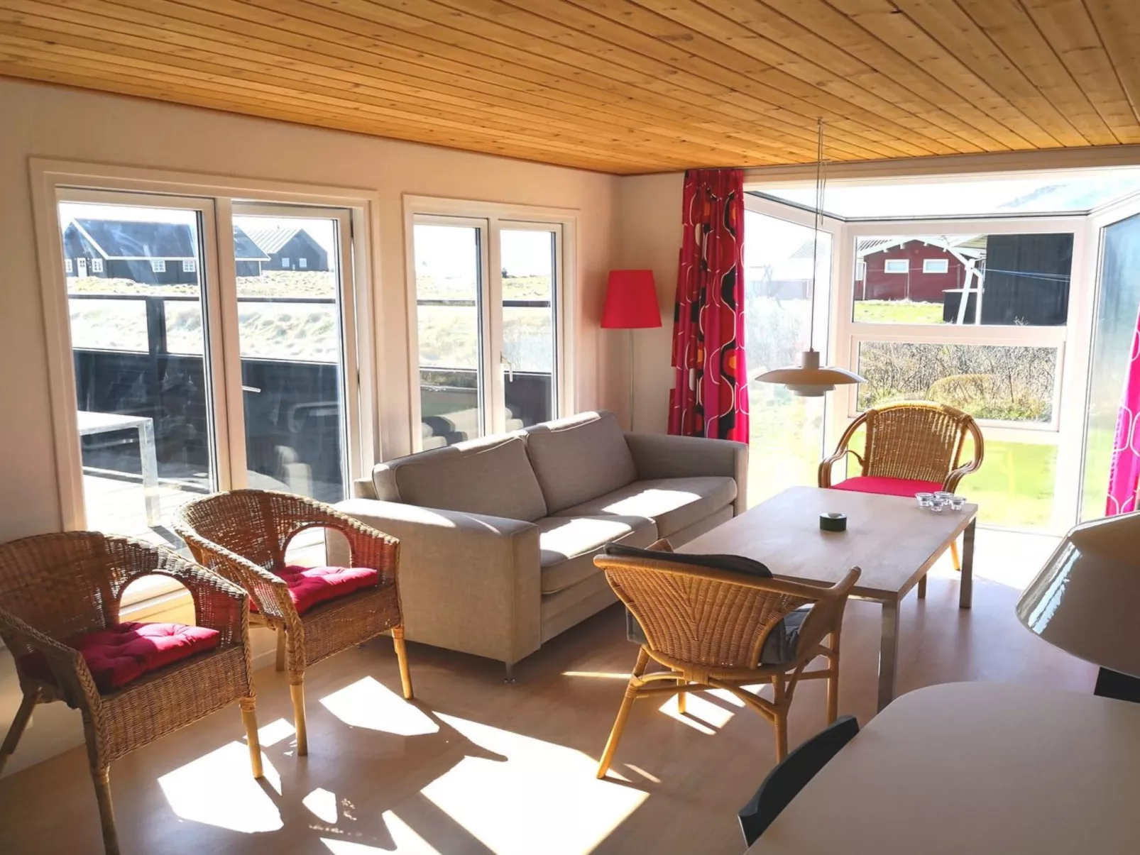 "Smilla" - 50m from the sea-Inside