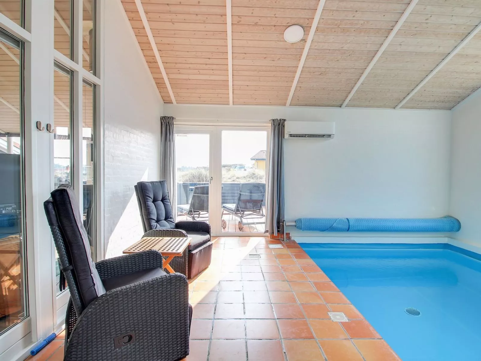 "Petkana" - 700m from the sea-Inside