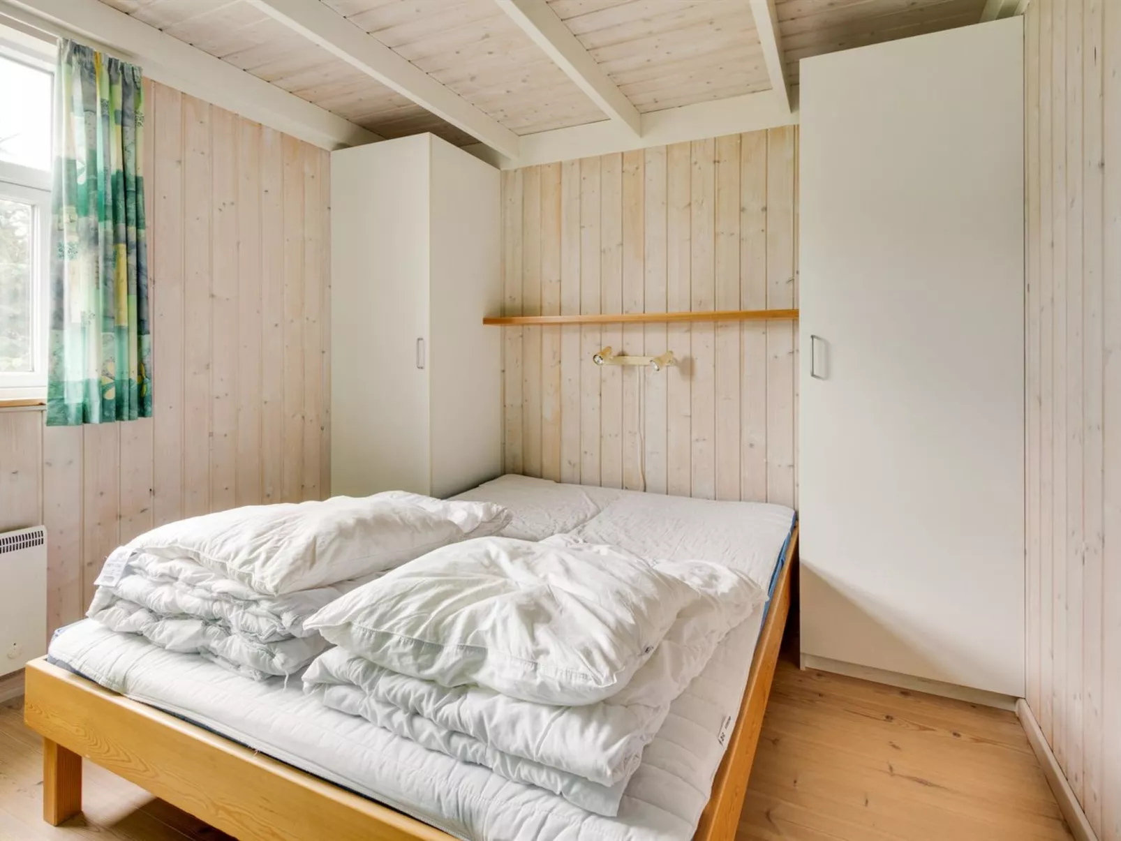 "Thorin" - 100m from the sea-Inside