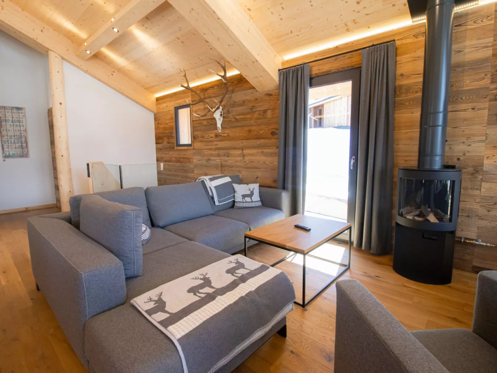 Premium mit 3 SZ,Sauna&Aussenbadewanne-Inside