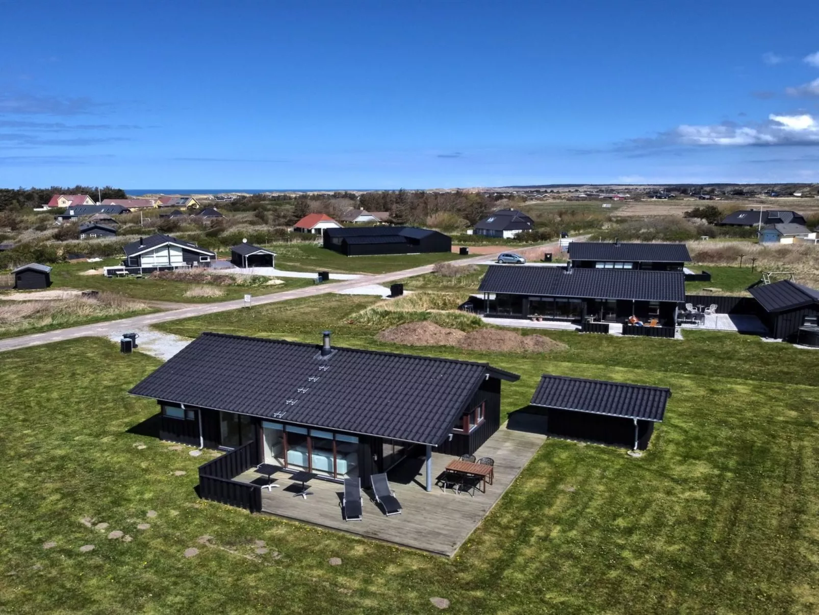 "Marrit" - 600m from the sea