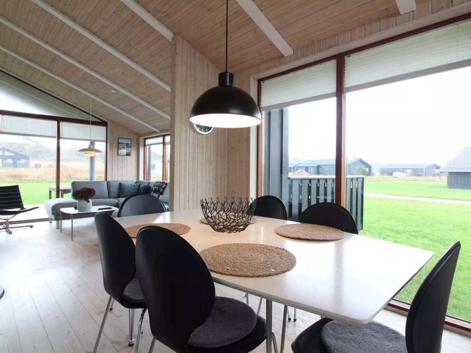 "Marrit" - 600m from the sea-Inside