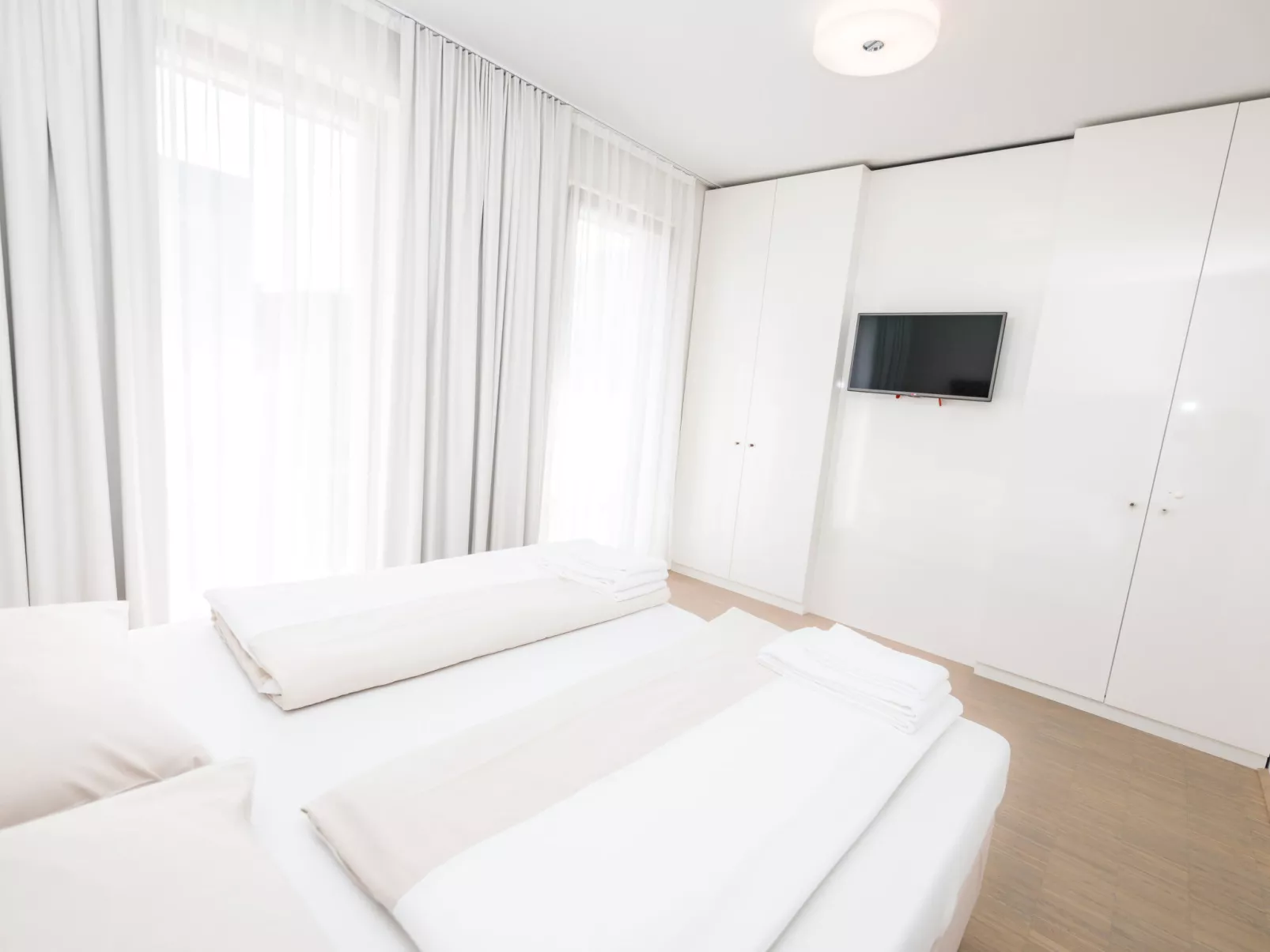 Mit 2 Schlafzimmern & Privater Sauna-Inside