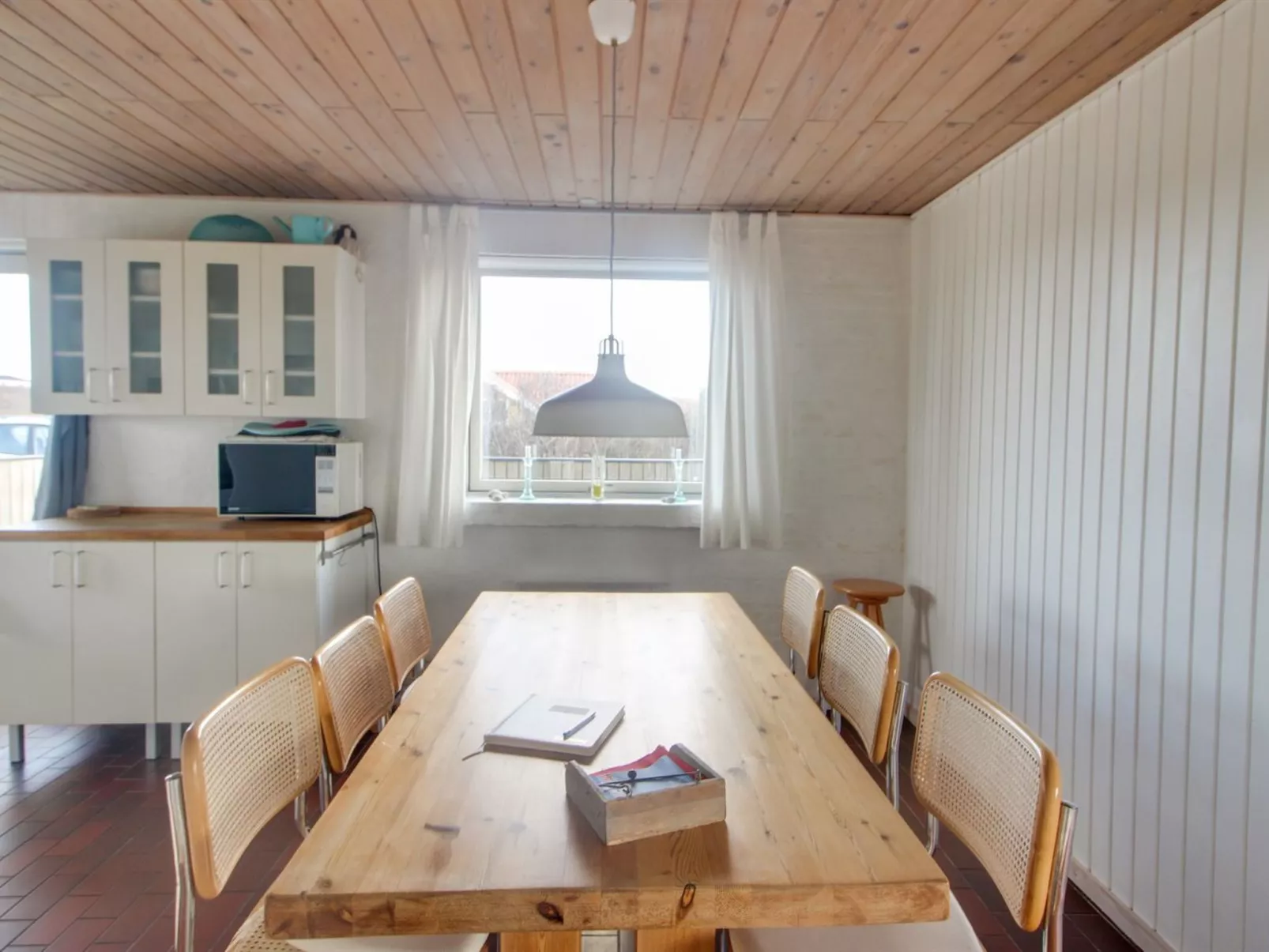 "Ågot" - 75m from the sea-Inside