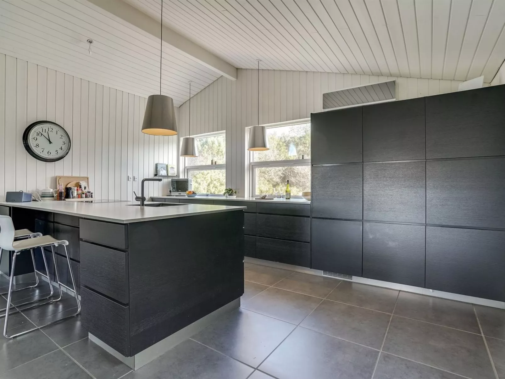 "Hermine" - 600m from the sea-Inside